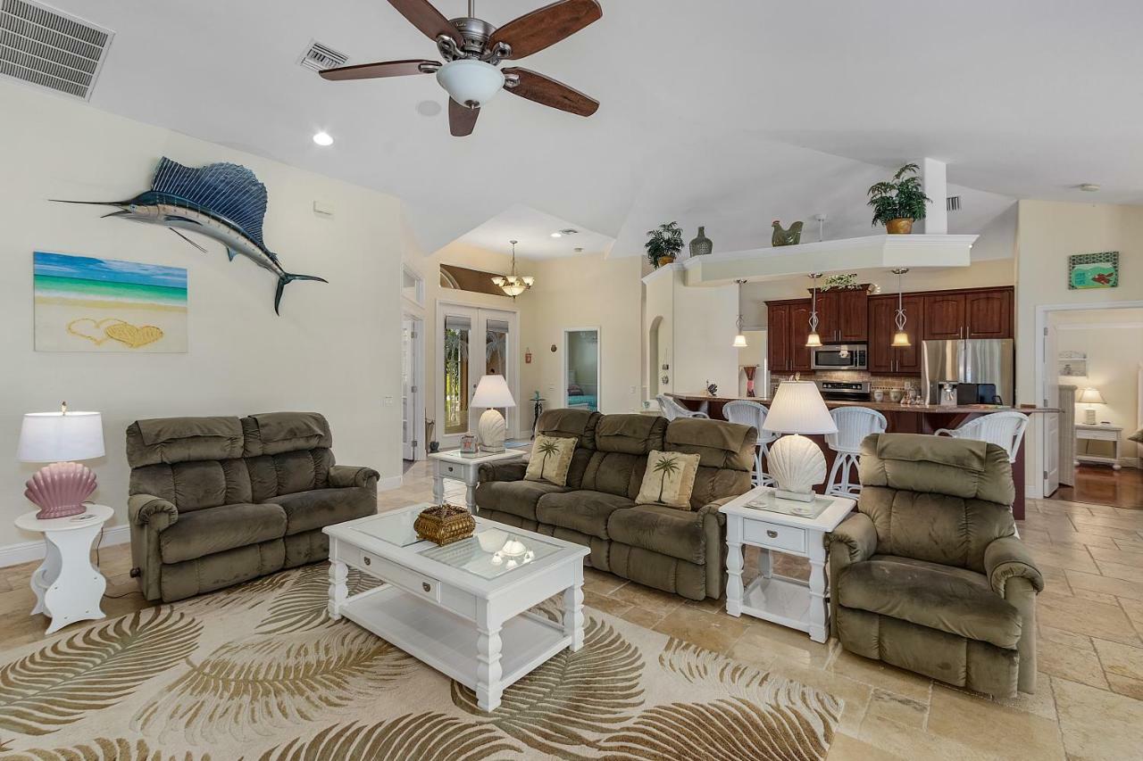 Luxury Home, Hot Tub, Heated Pool, Tiki Bar - Villa Spain Cape Coral Zewnętrze zdjęcie