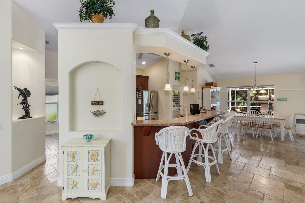 Luxury Home, Hot Tub, Heated Pool, Tiki Bar - Villa Spain Cape Coral Zewnętrze zdjęcie