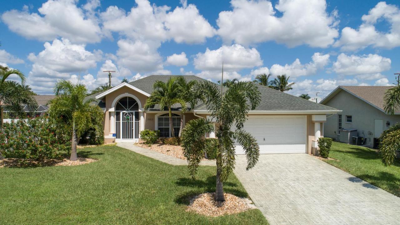 Luxury Home, Hot Tub, Heated Pool, Tiki Bar - Villa Spain Cape Coral Zewnętrze zdjęcie